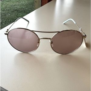 Gucci women sunglasses